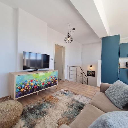 Jasmine Residence New Duplex Apartment Брашов Екстериор снимка