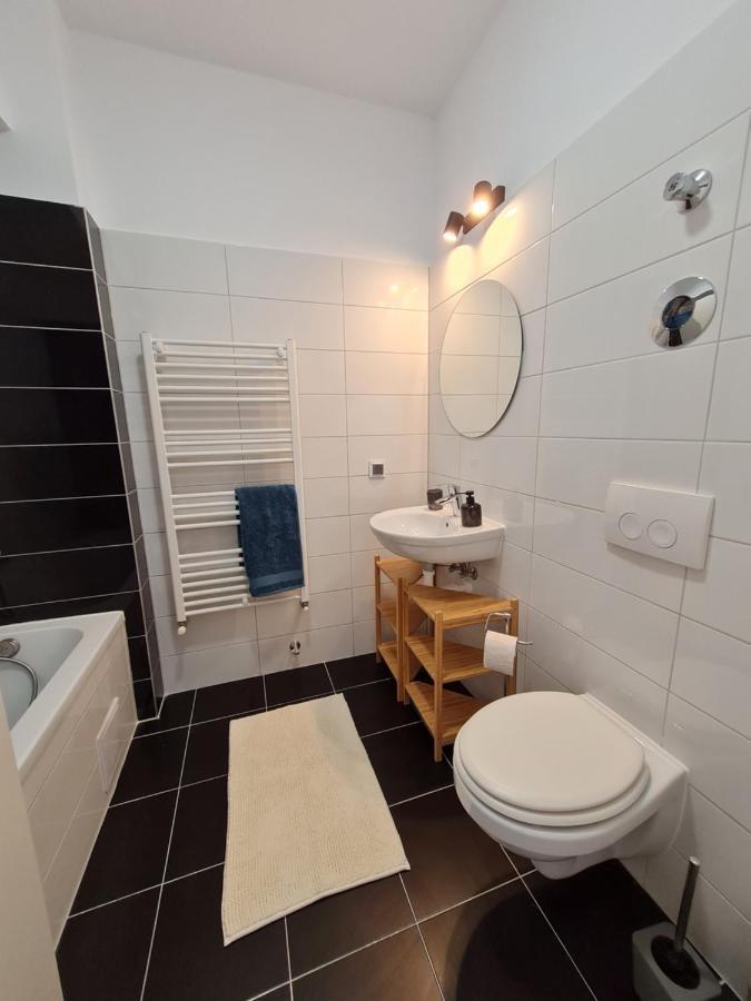 Jasmine Residence New Duplex Apartment Брашов Екстериор снимка