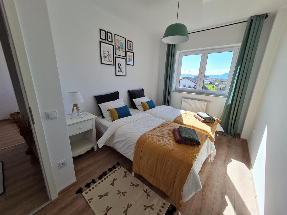 Jasmine Residence New Duplex Apartment Брашов Екстериор снимка